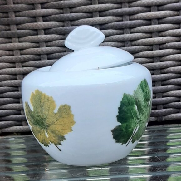 Studio Nova Leaf Harmony Covered Sugar Bowl - Picture 1 of 8